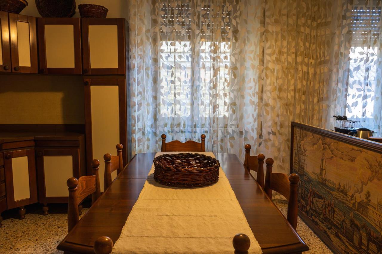 Casa Di Nonna Hotel Беваня Екстериор снимка