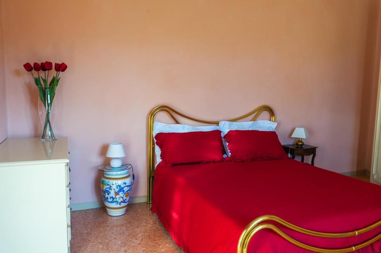 Casa Di Nonna Hotel Беваня Екстериор снимка